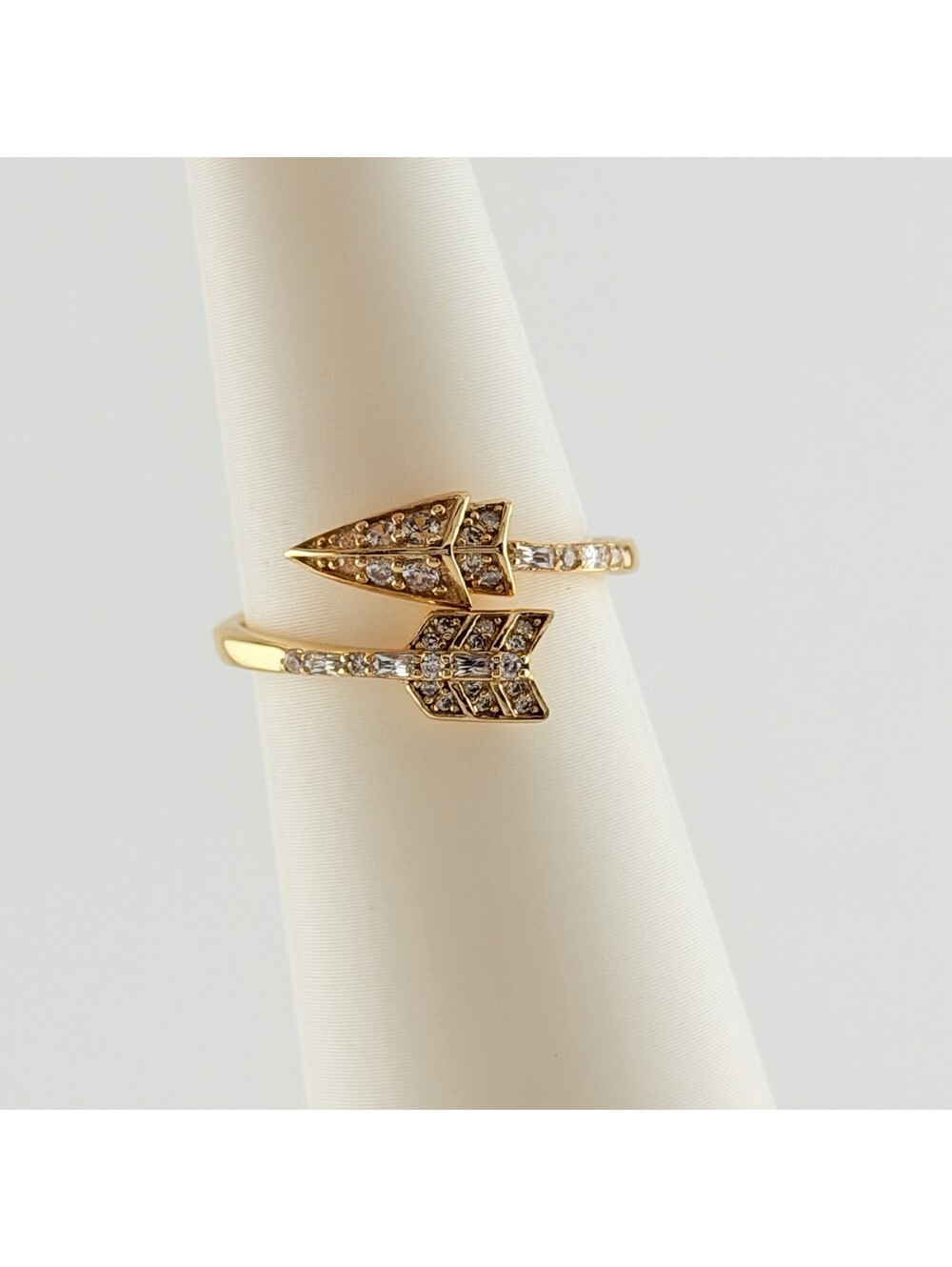 Bomb Party Sterling Club Sz 7 “An Arrow Found” CZ on .925 Silver w/ Gold Plating